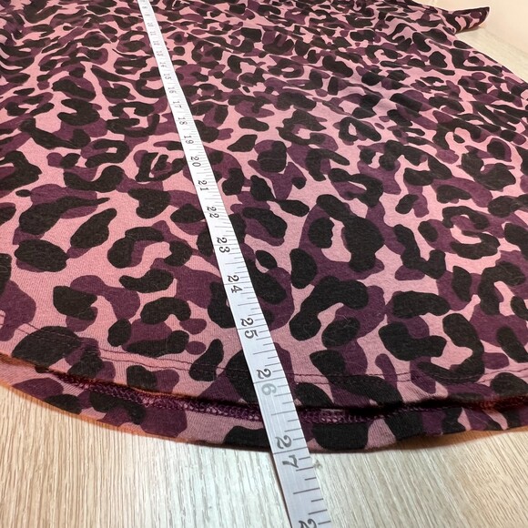 PINK Victoria's Secret Tee Shirt Womens Size L Abstract Cheetah Camo Print - Picture 10 of 11